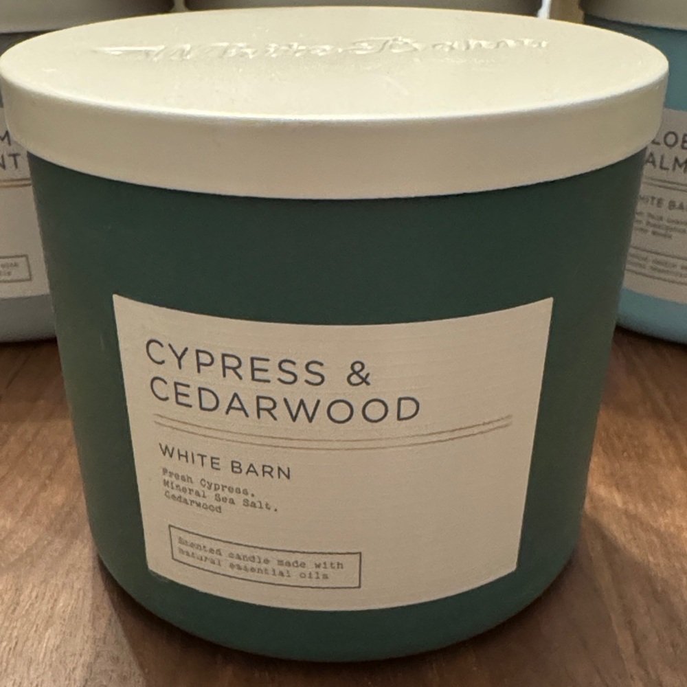 BBW / White Barn New 3-Wick Candle, Cypress & Cedarwood - Discontinued